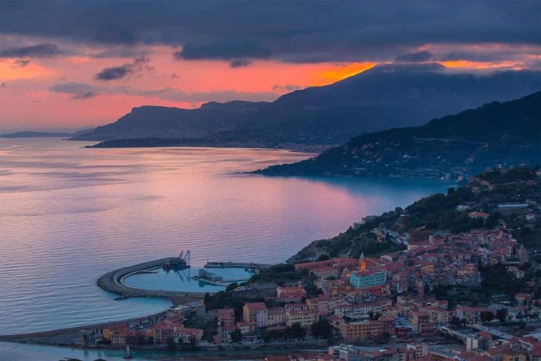 Tuffonelblu Apartment Ventimiglia Luaran gambar